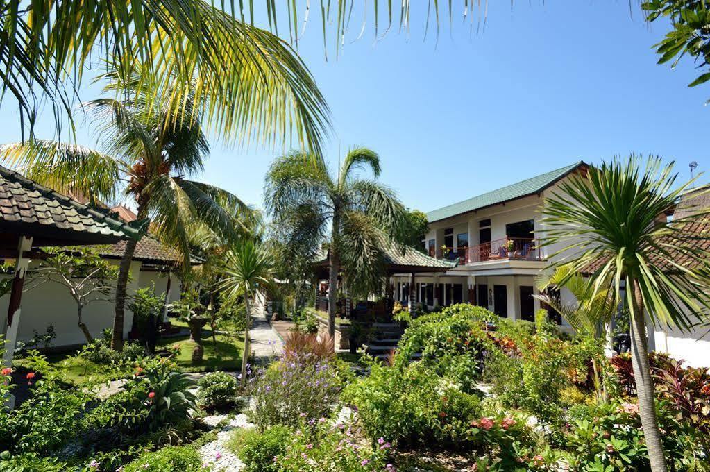 פדנגבאי Absolute Scuba Bali Dive Resort מראה חיצוני תמונה